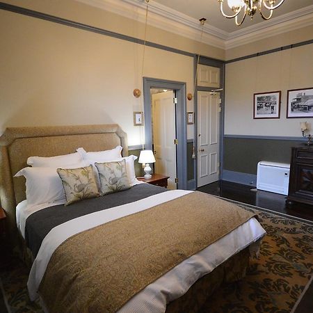 Old Bank Boutique Hotel Mittagong Eksteriør billede